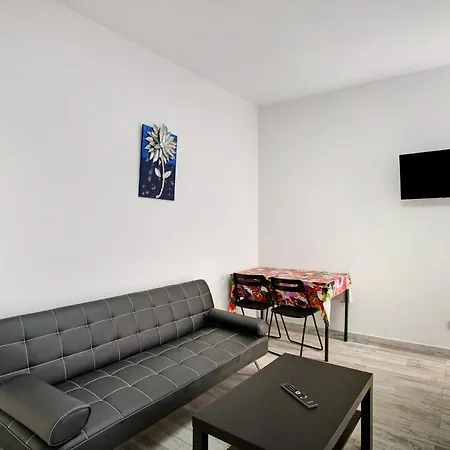 Apartamento B Para 3 En Vecindario Exterior photo